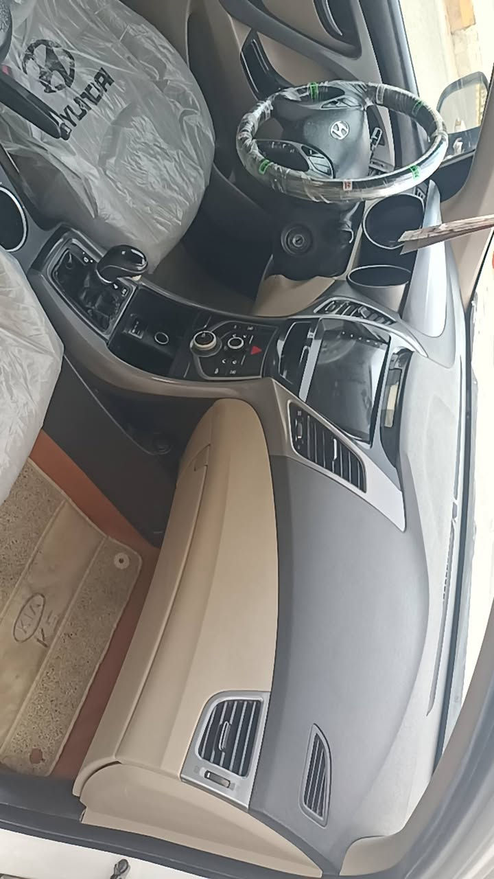 السلام عليكم النترا موديل15خليجي كفالة عامه رقم ذي قار دولي وبسمي محرك وكير ابشرط حداديه وره وكدام توني مبدل فول تحكمات انضمه قياده جهتين اشاير امرايه
يدات نيكل 
تبريد قطعتين خلفي وامامي 
شاشه كامره دوارا مرايا كهربائية استخدام شخصيي السياره السعر 120وبيه مجال مكان ناصريه مركز اتصال (***********)
