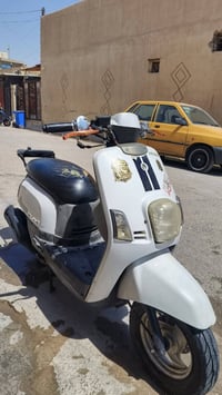 ماكس بوليسي للبيع دراجه نضيفه خير من الله سلف كهربائية كلها شغاله  مكي...