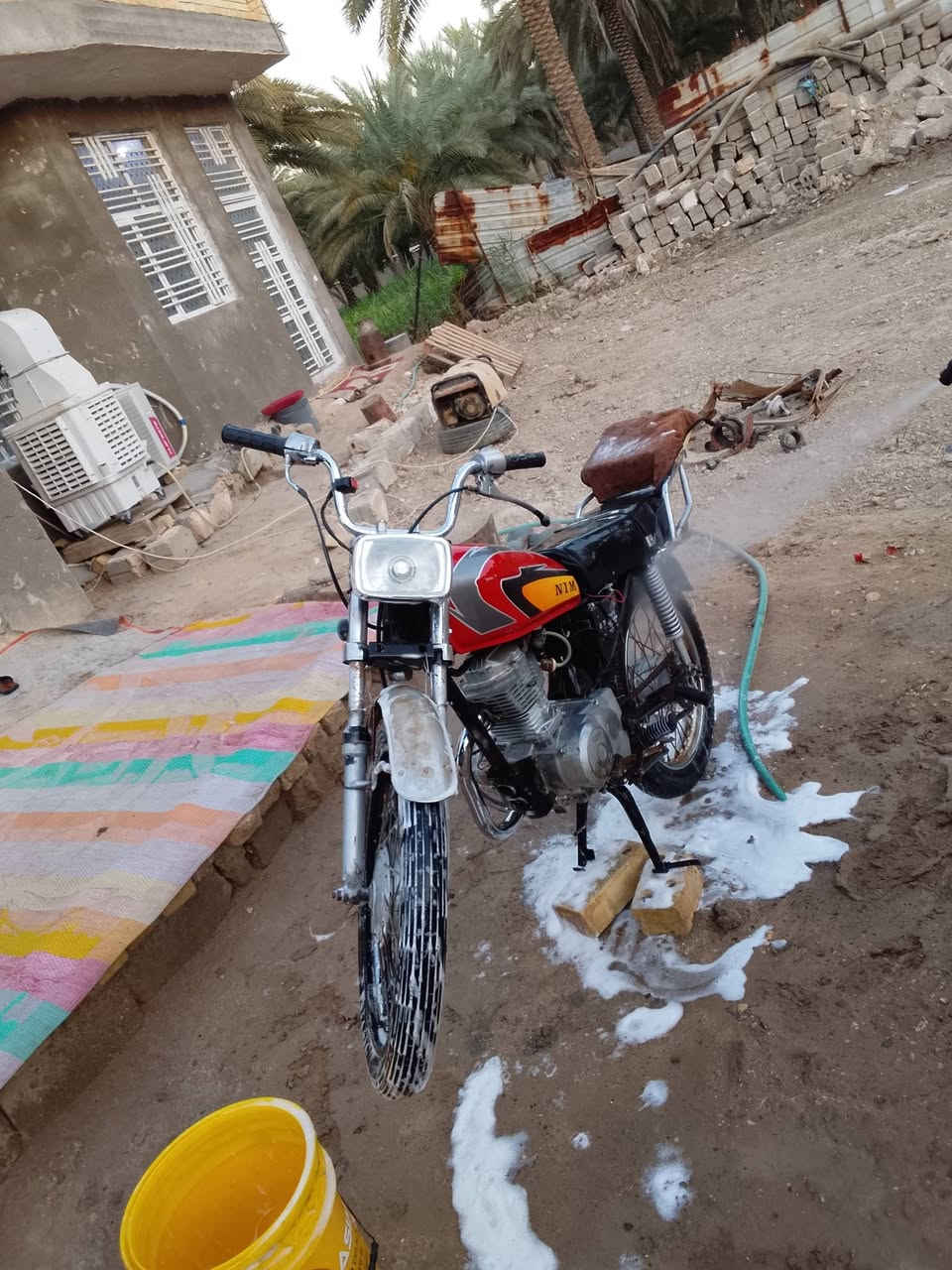دراجه اربعه كير للبيع شوفت عينك دراجه كلك كلك مفتوحه مره مبدل عيينه السعر 200 و مكاني مسيب رقم ***********
