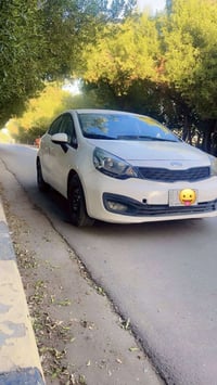 كيا ريو • ٢٠١٥ • نجف