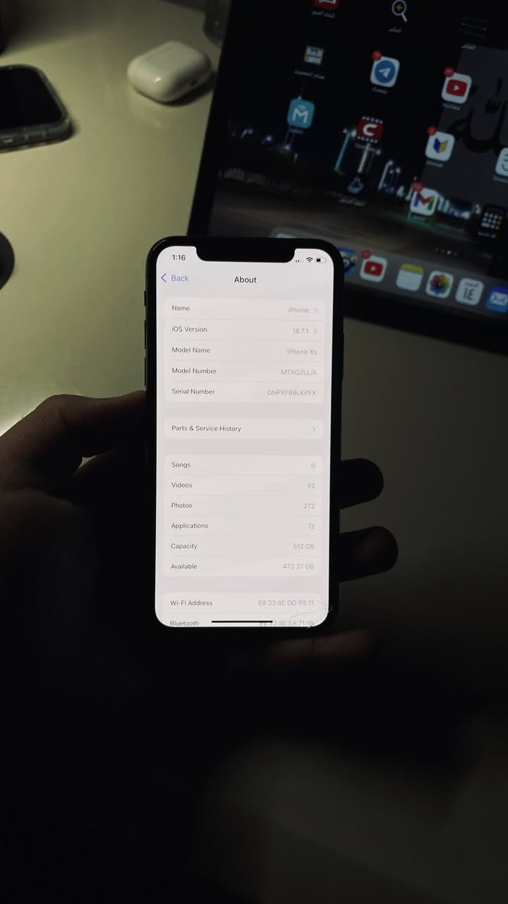 للبيع – iPhone XS ذاكرة 512
الموقع: بغداد – البلديات  

عندي ايفون XS سعة 512GB.  
قبل لا يوكع مني كان شغال طبيعي 100%. بعد ما وكع انفطرت الشاشة والظهر، ورحت لأبو صيانة وخرب الجهاز وما عرف يرجعه مثل قبل.

هسه الجهاز يشتغل وتكدر تستخدمه للتصفح بشكل طبيعي، لكن بي شوية مشاكل مثل السيم كارت حالياً ما يشتغل. الجهاز مفتوح تخطي، يفيد:
- استخدام ثانوي
- أو لأبو صيانة يصلحه ويرجعه طبيعي

اني هسه استخدمه للتصفح عادي.

اللي يفيده الجهاز يخلي سعره.  
وإذا أحد عنده جهاز للمراوس ممكن نبدل حتى لو أنطي فرق بسيط.

📍 الموقع: بغداد – البلديات  
📞 ***********

