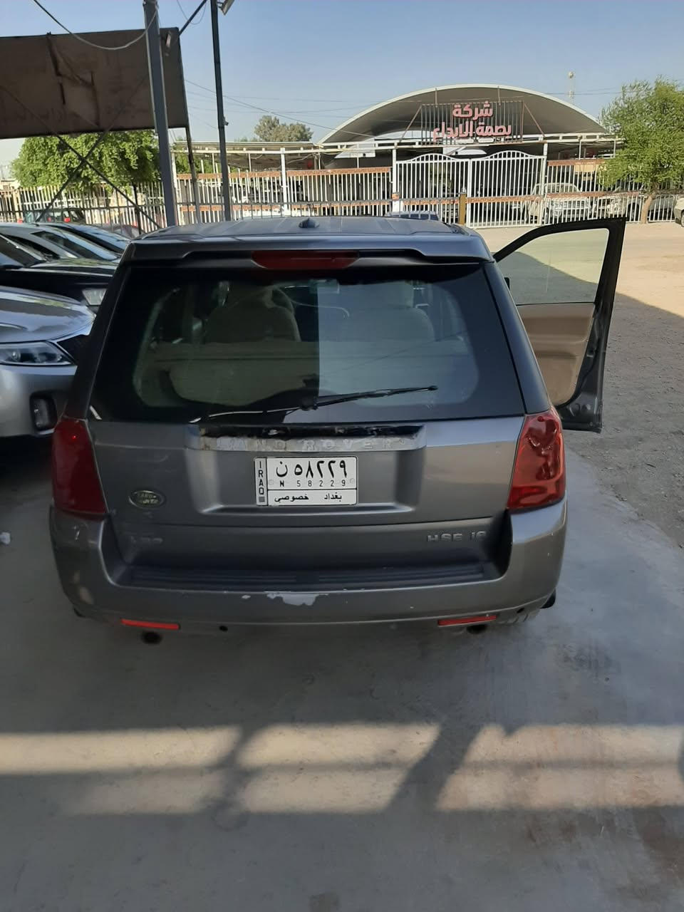 لاند روفر مديل 2008لون فيلي داخل بيجي بصمة دبل فتحة رقم بغداد مكينة أفيلون ٦سلندر سيارة تخبل للبيع او مراوس شعدك أعرض اتصال عل رقم ***********
