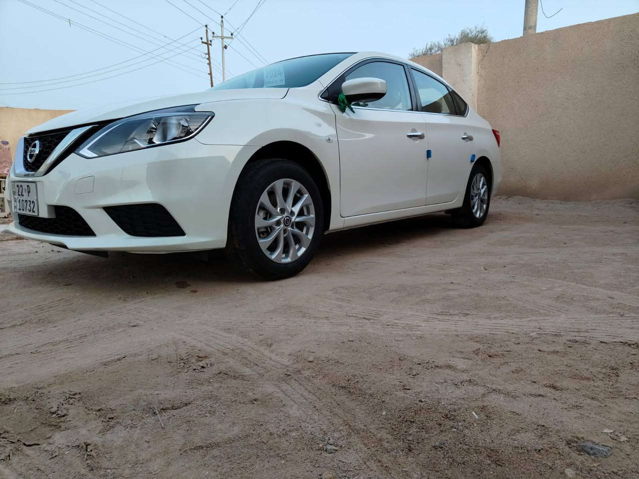 السلام عليكم نيسان سنترا تجميع صيني موديل 2024 كفاله عامه سنوية 2030 ماشيه 25 السعر 128 وبيهه مجال العنوان لزبير حي الخطوه ***********
