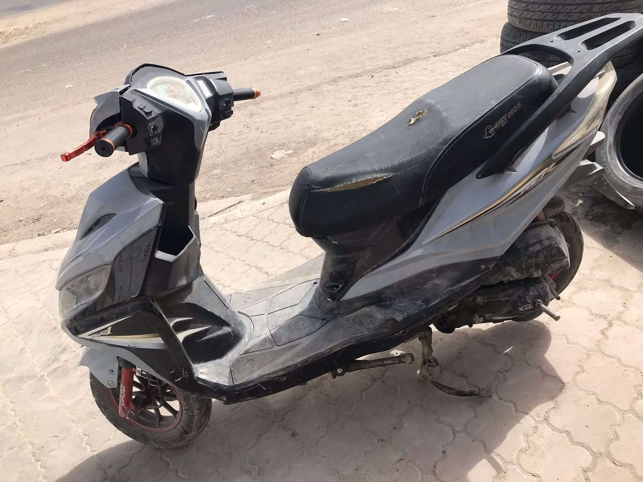 السلام عليكم دراجه جامبو للبيع بسعر 400 وبيهه مجال للشراي مكاني البصره الهاتف ***********
