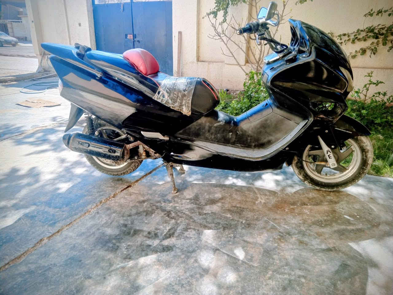 ***********
فورزه للبيع سعره 350

‏‪
