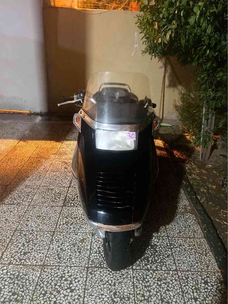 سلام عليكم دراجة فيوجن  جديدة  لونها اسود ماصارلها من طالعة من الوكيل شهر تخبل الدراجة طالعة من احمد الخليجي وموجود المقطع 
الموقع: النجف حي نيسان
الرقم: ***********
السعر: خاص
تم اعادة المنشور بسبب الوعود الكاذبة النجف, العراق
