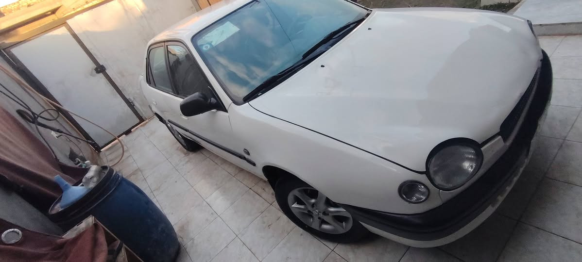 كورلا يسرى بلاد ١٩٩٩
سيا رة كير ومكينه وتبريد مكفوله
حجم المحرك ١٨٠٠
 اوتو
 سيارة مصبوغه عام

اتصال***********

حله حي الجزائر
