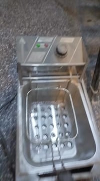 للبيع • سوق الاثوريين