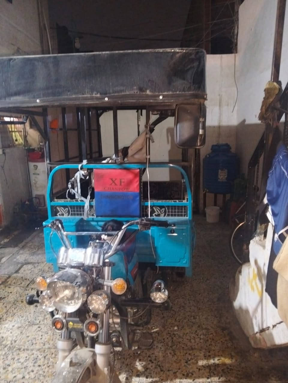 السلام عليكم ستوته البيع مديل 2025منزليها رمبه بعدهي علا وضع الشركه السعر 3ملاين وبيها مجال العنوان مدينه الصدر ملاحضه مكلف بل نشر هذا رقم صاحبها هاتف ***********
