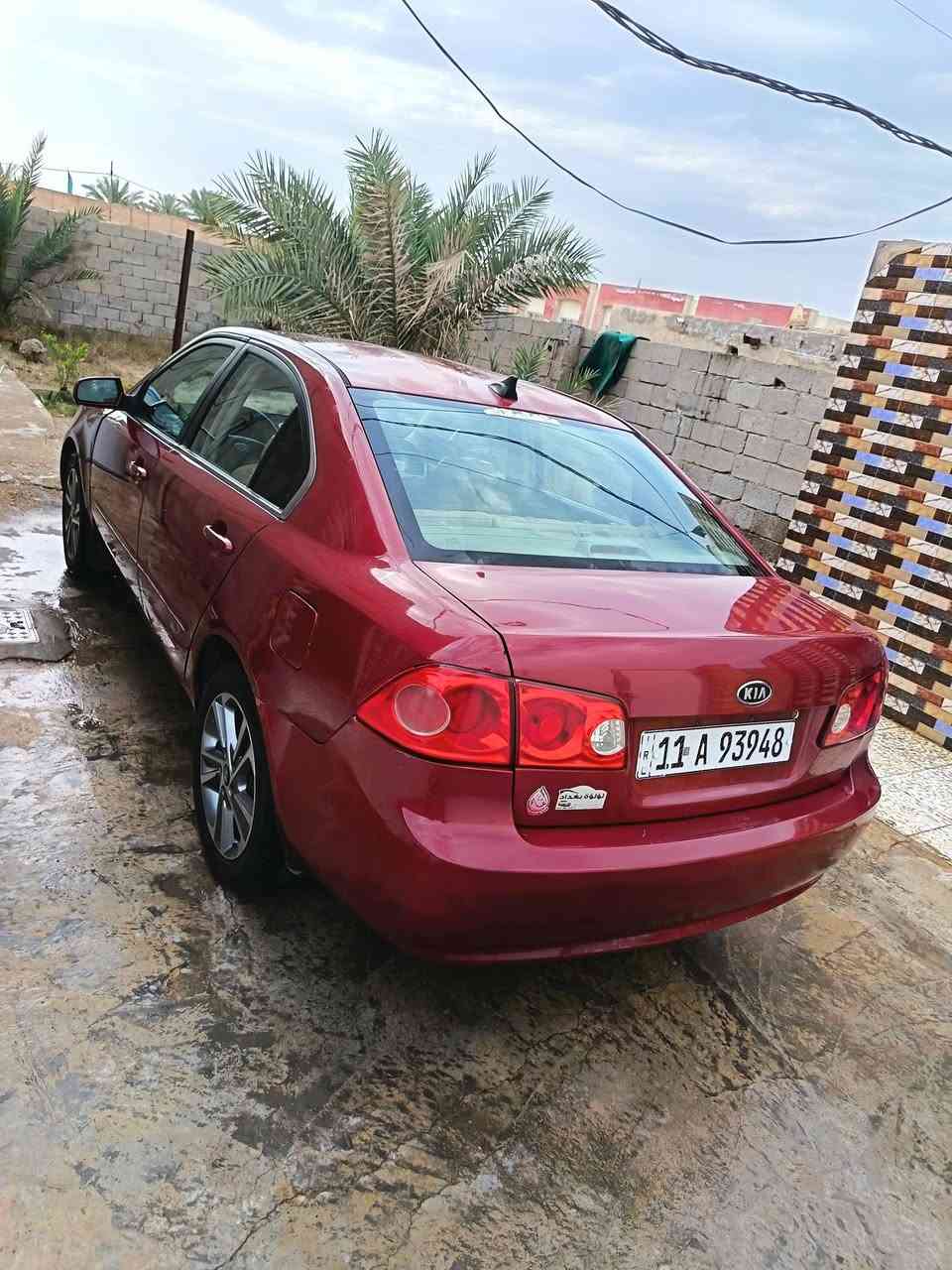 السلام عليكم
اوبتما ٢٠٠٨ أمريكي مكينة دوش وكير كفالة.. مصبوغة حزام  حادثها جاملغ خلف السائق بها طخات بسيطة تبريد شغال.. شاشة.. مكان السيارة واسط / الأحرار السعر ٩٥ وبيها مجال قليل كلش..

***********
