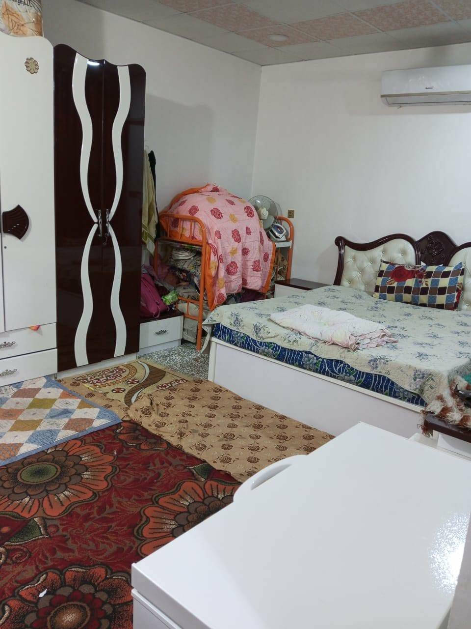 اللهم صل على محمد وآل محمد
دار زراعي للبيع   ١٠٠م مربع

مرقم من قبل البلديه وبي معاملة تطويب

عالي عن الشارع  اساس صب بناء بلوك الطفيلي  سقف

عكاده  سليمان بلجيكي كاشي سيراميك كل البيت وسقوف

غرفة منام مع صالة طعام ومطبخ  وستقبال وصحيات

عدد ٢.مع  بيتونه  تصلح مخزن  وطارمه  بيت

البيت نظيف ومرتب  عنوان الدار شارع المطار الجديد

قرب محطة ريبال قريب على السايدين جداً

السعر     ٣٥ مع المجال البسيط

نظافة البيت ٩٠ بالمئه 

للاستفسار أكثر اتصل بنا

*********** ابو محمد الكعبي للعقارات
