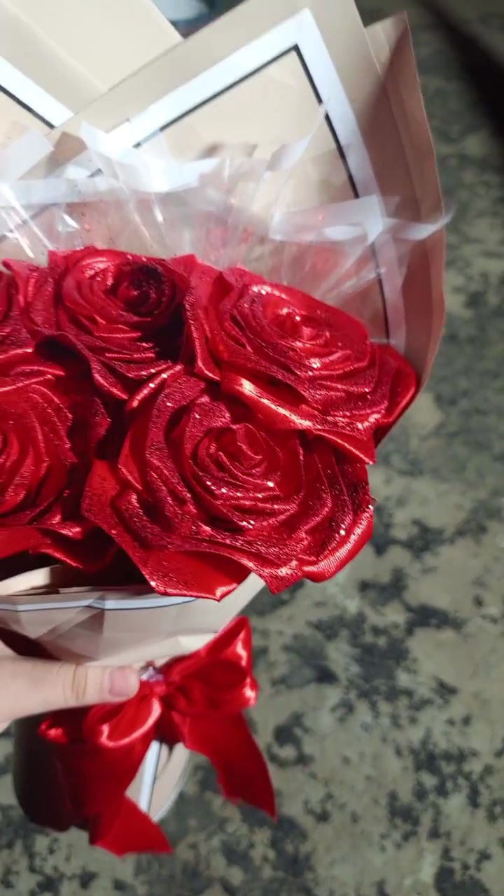 #ورد ستن
السعر ١٠ الاف❤️💐


**إذا كنت صاحب هذا الإعلان وتريد حذفه لأي سبب، رجاءا أرسل رسالة إلى الدعم الفني**