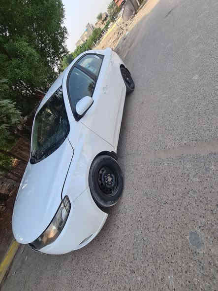 السلام عليكم ...كيا سيراتو ..موديل 2011الون ابيض خليجيه .بيه كم قطعه صبغ اثر طخات خفيفه..مكينه q600دوش،..السياره جازه ..كير ومكينه وتبريد خير من الله....شاشه وكامره خلفيه ..تحم تاير تراي وين تريد .رقم بغداد تحويل مباشر،..السعر،(89$)والشراي،يدلل..والسونار موجود ..العنوان بغداد الكرخ شهداء السيديه قرب تقاطع درويش،..ولمعرفه التفاصيل اكثرر
الاتصال على الرقم ***********...علي تحياتي للجميع
