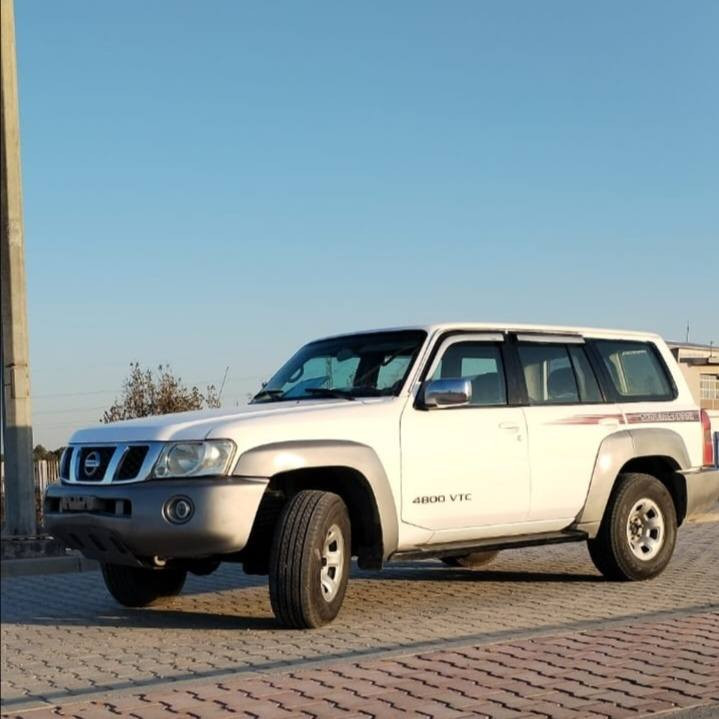 السـلام علیکم 
نيسان باترول 2008 للبيع محرك 4800 كير اوتماتيك  محرك و كير بلاديات حداديه جيدة دفع رباعي شغال تخم تاير جديد  تبريد شغال  معاملتها كامله واصله للمرور  للستفسار ***********
