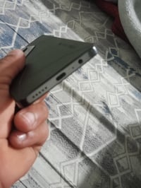 تكنو كامون 20 برو 5G • ٢٥٦ جيجا/١٦ رام • بصمه بالشاشة