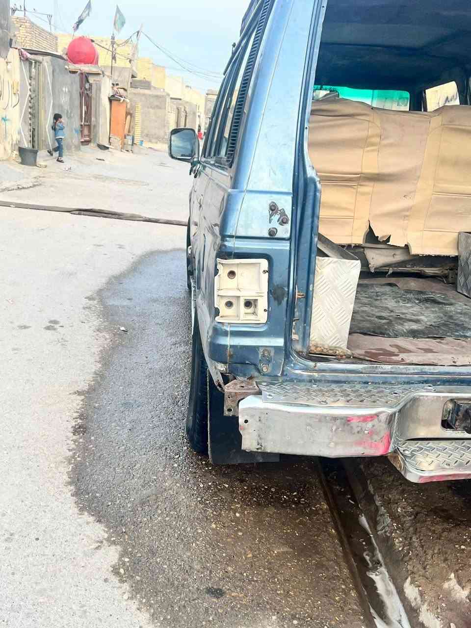 يا الله سلام عليكم باجيرو موديل 93رقم بصره الماني مكينه وكير ففتي جديد سياره عوزه ترتي سنويه 27شرط تحويل مكاني بغداد مدينت الصدر حي طارق الوصط سعر ب20 وبيه مجال ***********

