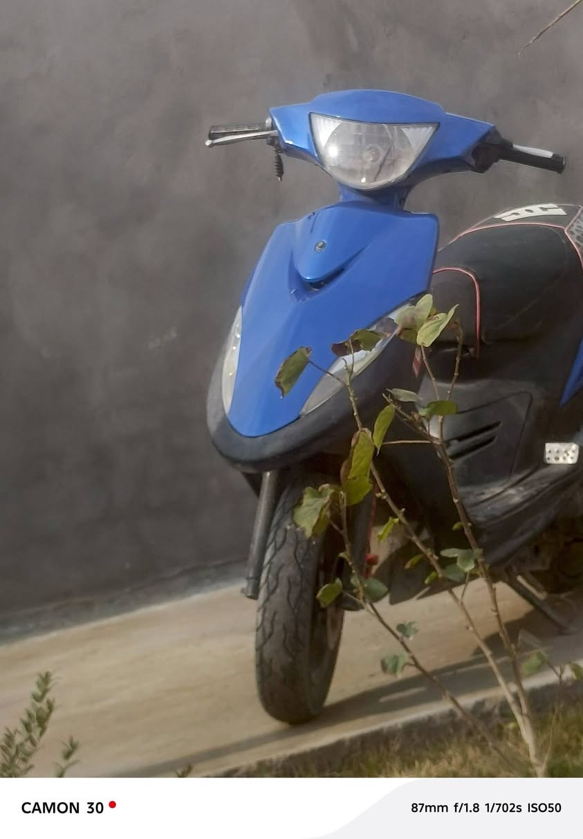 سلام عليكم دراجه ماكس عدله 120البيع 
مكينه ناعمه مبدل بيهه بوشه و بستم بلادي مال شركه 
كفرات تجاري دراجه ما ناقصهه اي شي دبل شاره دبلات جدد دراجه نضيفه بمعنه كلمه رقم ***********مكاني بل بياع سعر 550وبيهه مجال شراي مو شراي لا تعبني
