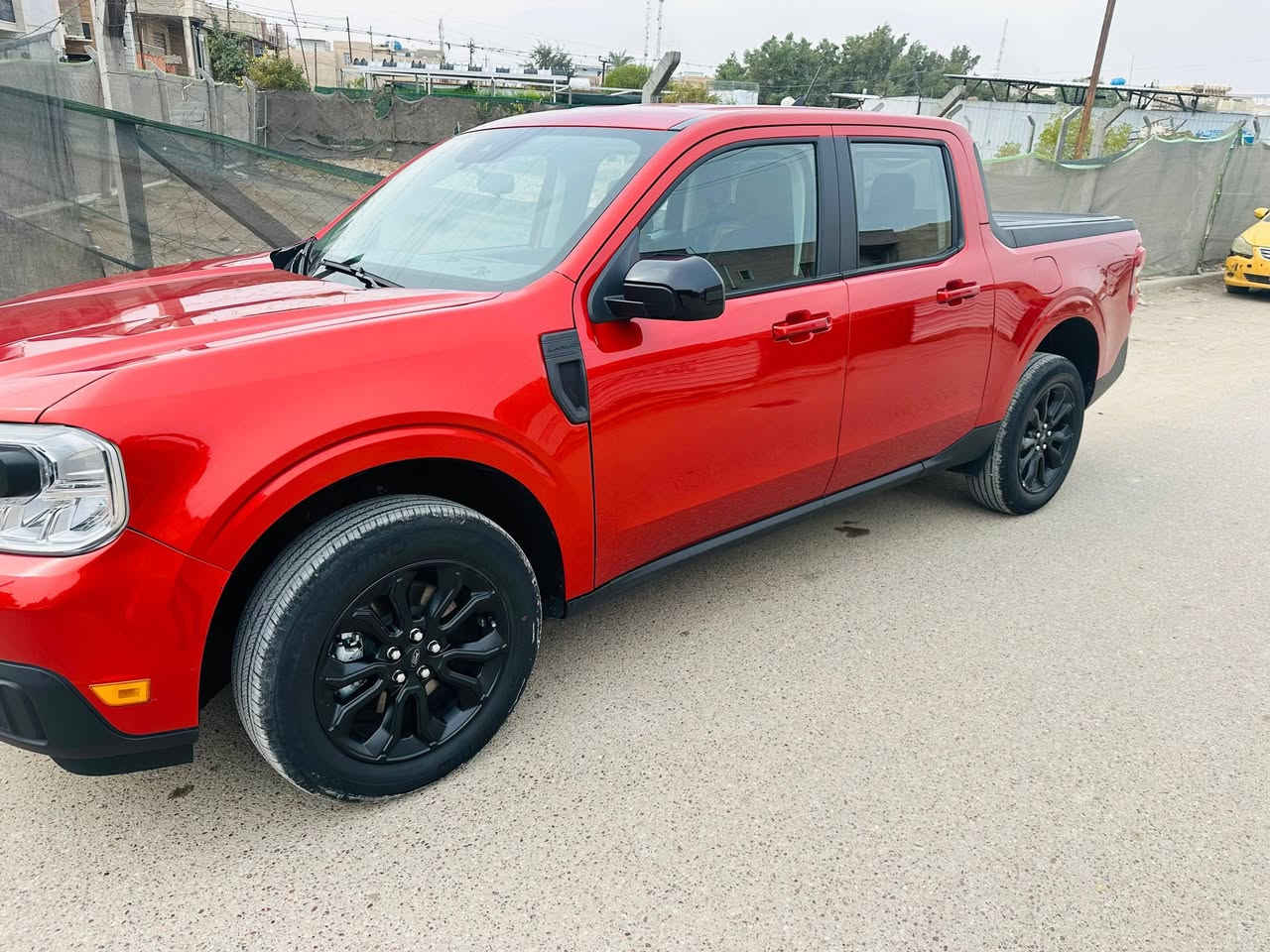 السلام عليكم فورد للبيع موديل 24 فول السيارة بوضع الوكالة لوك رقم بغداد ب اسمي مكاني بغداد حي الاعلام 230 وبيهة مجال /***********
