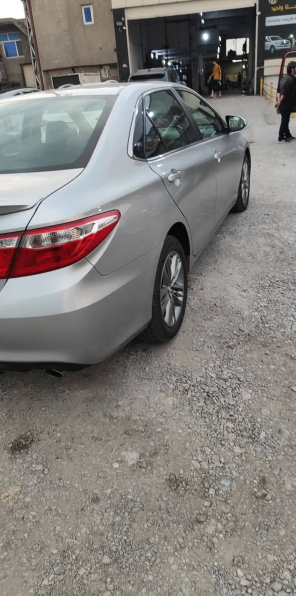 السلام عليكم.   كامري البيع او مراوس بي اتيمه حسب القناعه صور  السياره وصورت السونار بل منشور السعر165.       (***********)
