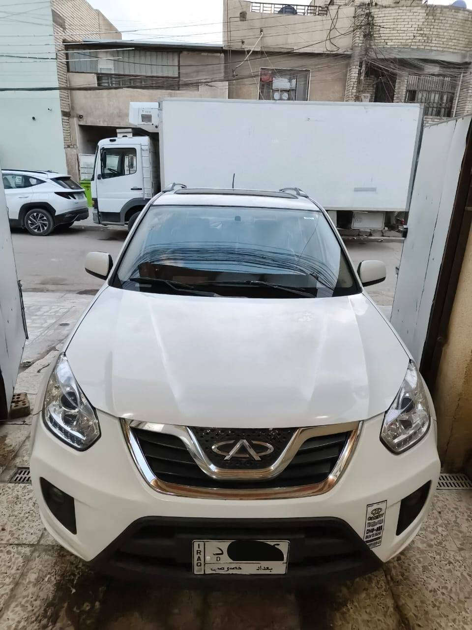 السلام عليكم
تيكو 2012 شكل الـ 13 رقم بغداد، ماشية 124 
السيارة جديدة 
تخم تاير جديد 
كير، محرك، تبريد، صدر خلفي وأمامي كله تمام 
السعر: 63 ورقة
للإستفسار: ***********
العنوان: بغداد
