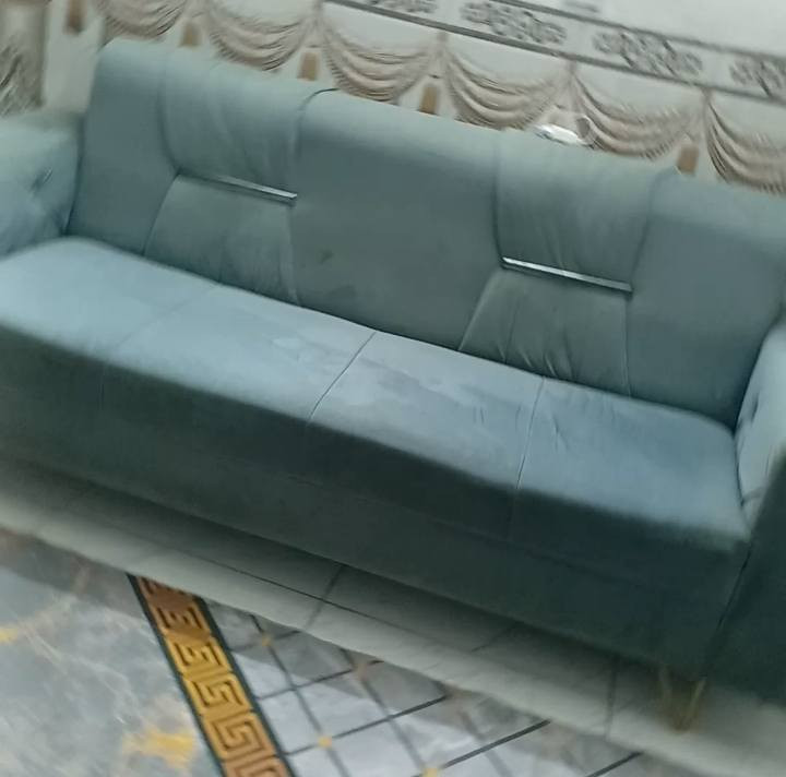 السلام عليكم
تخم  8 مقاعد للبيع بغداد جكوك قرب معارض السيارات
السعر 250


**إذا كنت صاحب هذا الإعلان وتريد حذفه لأي سبب، رجاءا أرسل رسالة إلى الدعم الفني**