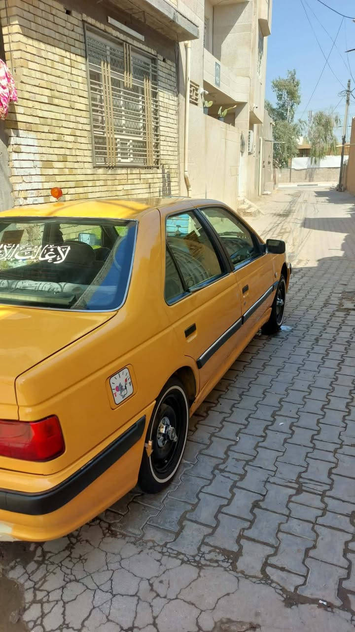 السلام عليكم بيجو بارس للبيع موديل 2012
رقم بابل السنويه بأسمي مصبوغه صبغ عام 
كير ومكينه لاتنقيص ولا تبخير تخم تاير جديد 
السعر 35 قفل 
مكاني كربلاء
للاستفسار اكثر اتصل ***********
