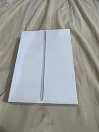ايباد ٨ • ١٢٨ • نضيف