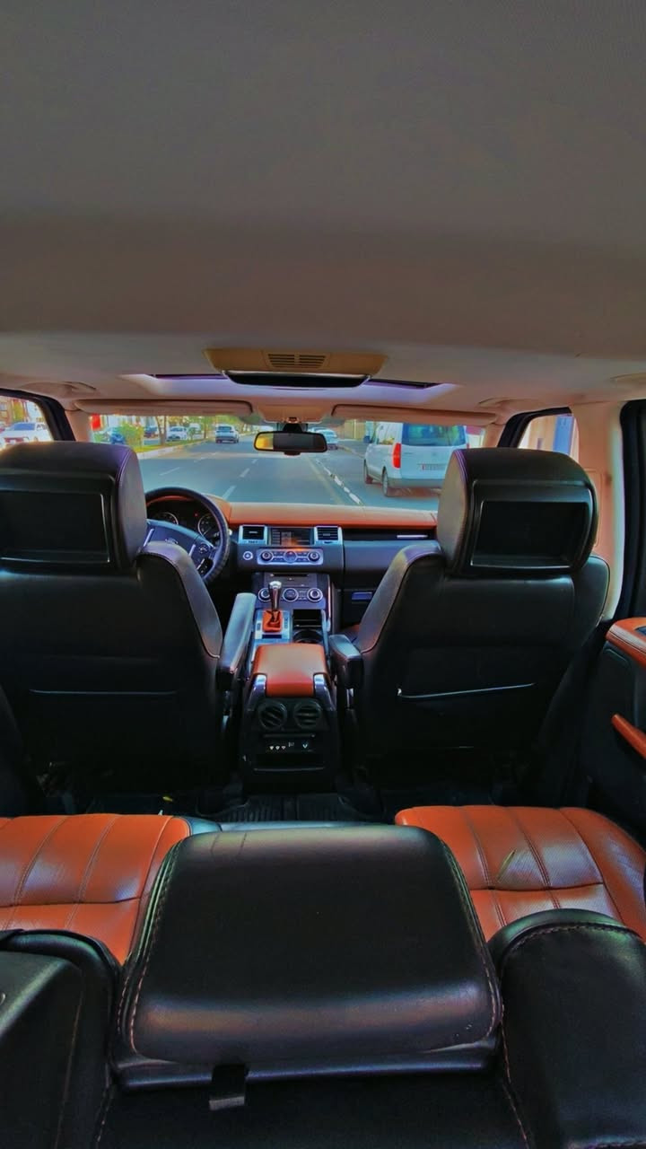 رانج روفر سبورت 2013 خليجي 
‎رقم بغداد الجديد   مميز رقم، فول مواصفات 

‎سياره فول مواصفات
‎محرك 8 سلندر بنزين محرك سوبر 
‎ کامیرة  خلفية 
‎حساسات 360 درجه 
‎ سقف سلايت 
‎جگات كهرباء تصعد و تنزل سيارة 
‎جبلي -طرقه زلقه-مرتفعات-ثلوج-منحدرات 
‎صندوق كهرباء شفط
‎بصمه تشغيل
‎٥ ابواب بصمه
‎وضعيات قيادة مختلفة سبورت عادي 
‎لايتات زينون اوتو عدسه 
‎نظام اناره عالي ناصي ولاياتات تصعد وتنزل ويمين ويسار حسب اتجاه السياره وحركتها اوتوماتيك
‎
‎تبريد قطعتين 
‎مري شفط
صدر جديد  سيارة كلشي مابيه نقص
السعر١٤٥
***********
