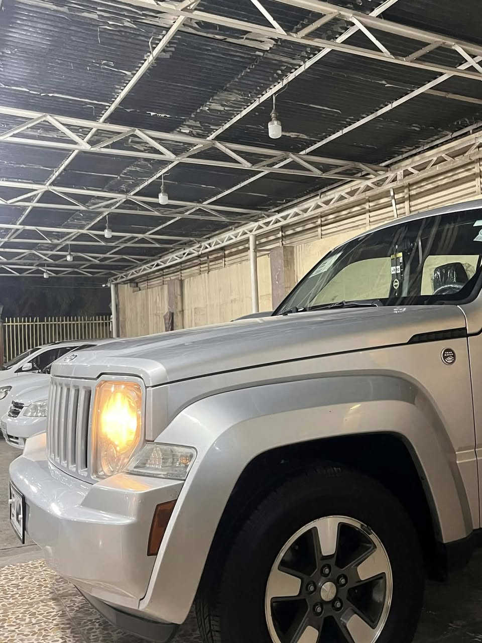 السلام عليكم جيب لبيرتي 2008 سيارة كلين مكفوله كفاله عامه كلشي على وضع شركة سعر 115 وبيها مجال أتوصل فقط عل الرقم ***********
