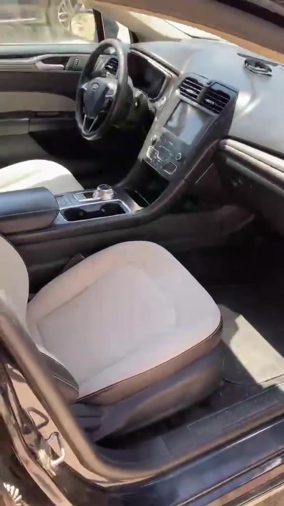 يالله سلام عليكم لبيع سياره فيوجن موديل 20 طابه بل ثنين 22 حادثه جاملغ وبنيد كير موس سايد بريك دكمه تحدد مسار سرعه نضام ايكو صرف الوقود  سياره مشبت معامله باسمي سحبت استماير وبعد اسبوع اكمل ارقام تستلم صافي وبيها نقص بس كبريسر اطيحلك من سعر سياره كملتها تبريد كله بس نقص كبريسر سعرها 115 وبيها مجال اتصل وادلل مكاني بغداد رقم تليفوني ***********
