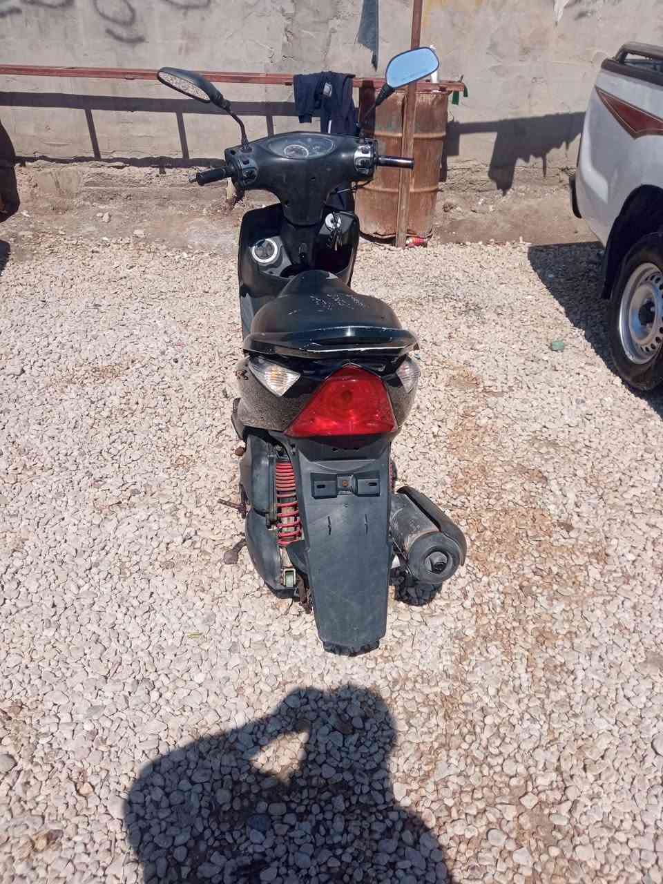 للبيع ماكس GTR السعر 800 العنوان بكرلي ***********
