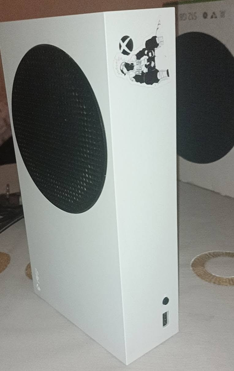 Xbox série s (à vendre)
سلام عليكم خاوتنا اليوم جبنالكم اكس بوكس سريس اس 🛑 كيما راكم تشوفو نقية الله ابارك🛑خاوتي الاكس بوكس هادي راهي للبيع 🛑ملاحظة🛑خاوتي مع العلم أن. الاكس بوكس هاذي تشعل غير فالعطل فقط🛑او تتجبد غير باش تتنيطوايا ماشي مستخدمة بزاف ماكسيموس 5 اشهر 🛑 المهم خاوتنا هادي الاكس بوكس جايا مع مانات نتاعها اوريجينال فيها ستيك دريفة خفيف فالجويستيك نتاعها تقدر تخليها  هكا ول تريباريها🛑 تجي مع المانات نتاعها و ڨاع لي كابل نتاعها اوريجينال او بيانسوووغ مع الباطة🛑(بروميار مان) المهم لي 🛑انتريسي خاوتنا ايجي خاص🛑


**إذا كنت صاحب هذا الإعلان وتريد حذفه لأي سبب، رجاءا أرسل رسالة إلى الدعم الفني**