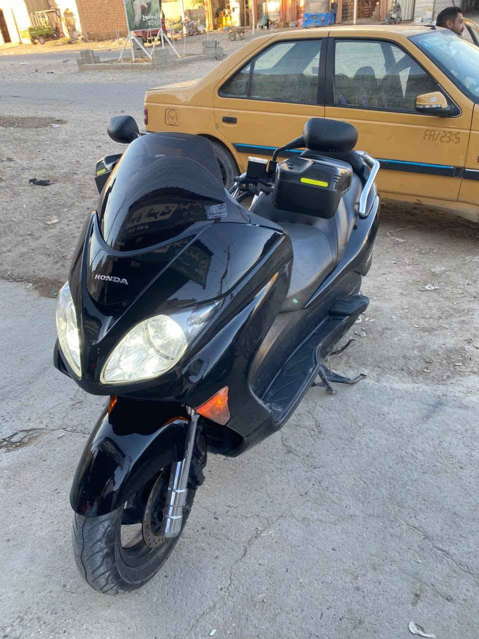 سلام عليكم فورزا 0.8 نضيفه الدراجة فول مواصفات عميه مبدل بيهه بس بستم وكفرات بلاديه دراجة خير من الله ويل وتاير خلفي جدد مكينه نشطه شوكت ماتجيهه نكرا بكل وكت
مكاني:سبع البور
رقمي:***********
السعر:مليون و١٠٠ وبيها مجال
