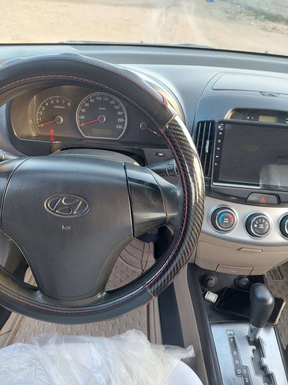 سياره الانتره موديل 2010خليجي محرك 1600دكشن عالي تبريد تدفئه كله شغال سياره خير من الله للبيع سعر 113وبيه مجال العنوان العامريه الحصي قرب جامع الباري الاستفسار اتصل ع الرقم‎*********** غير متواجد ع التواصل اتصل
