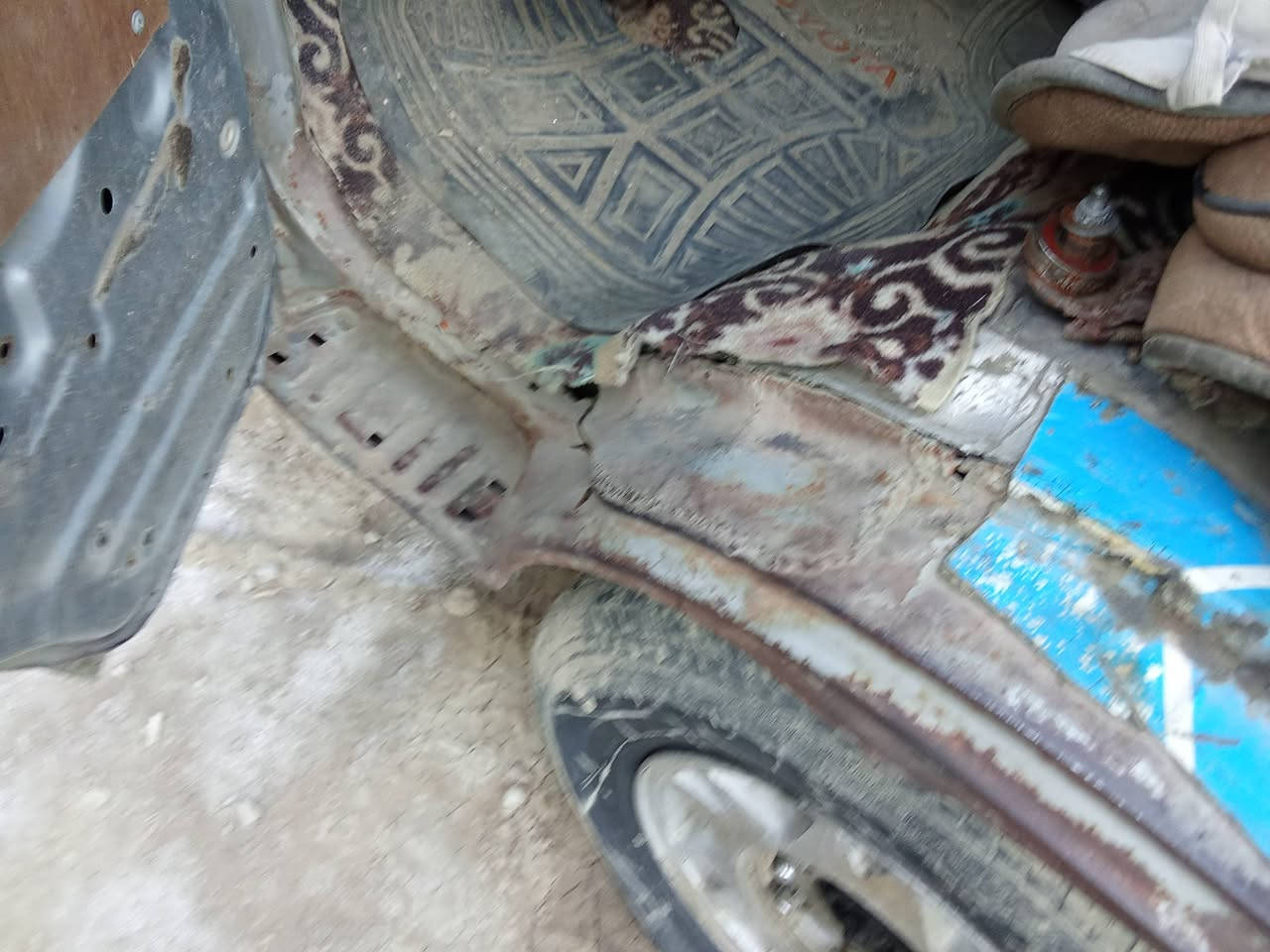 على بطاقة ماستر كارد الرافدين ( استقطاع الكتروني) 

كيا بيستا مصفرة هيئة وغرامات

السعر بالنقد 25 ورقة وبيها مجال قليل 

بالقسط يعتمد على مقدمتك 

للاستفسار اتصال فقط ***********

مكاني / بعقوبة

اخوان الخاص مغلق حاليا الشراي يتصل واني حاضر
