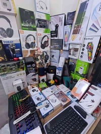 إكسسوارات إلكترونية • قطع متنوعة • راسلني خاص