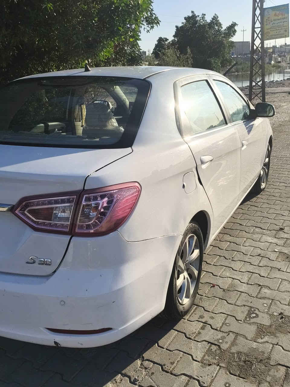 السلام وعليك دي اف ام S30  السياره كلش جديده وعلئ البلادي السياره دخول جديد بيها كصه السياره اصوليه سنويتها 31 تنتهي السياره استخدام شخصي  السعر 43 وبيها مجال العنون بصره *********** ترهم مراوس
