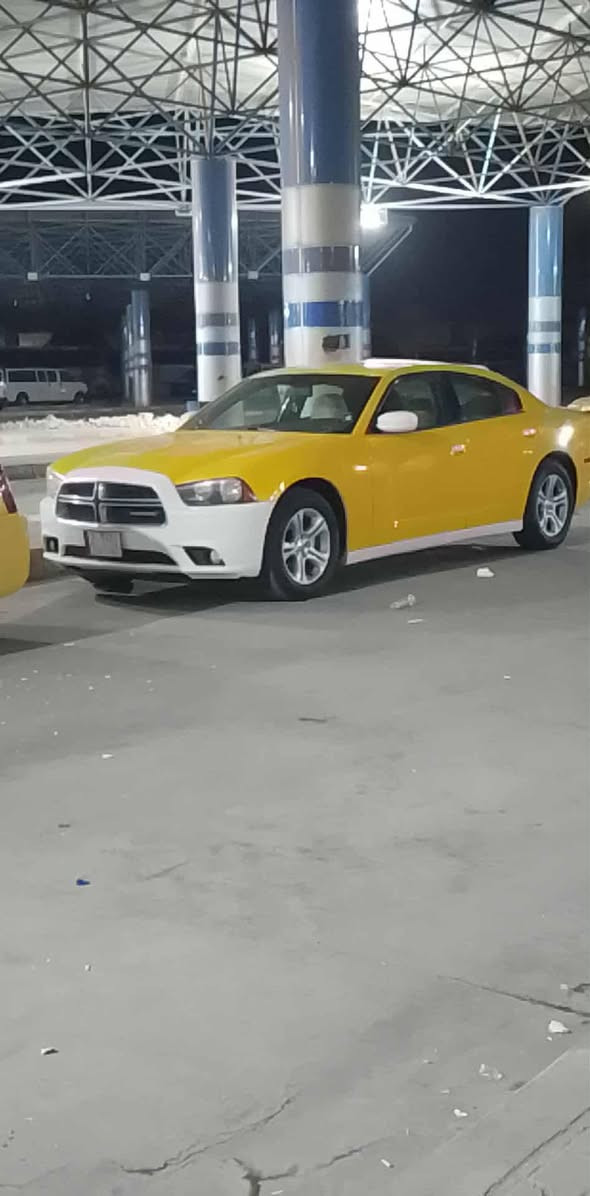 اسلام عليكم جارجر للبيع موديل 12مكينه كيرأكسن توهن مشدودات سياره جديده لسعر155 اتصل عل رقم ***********3
