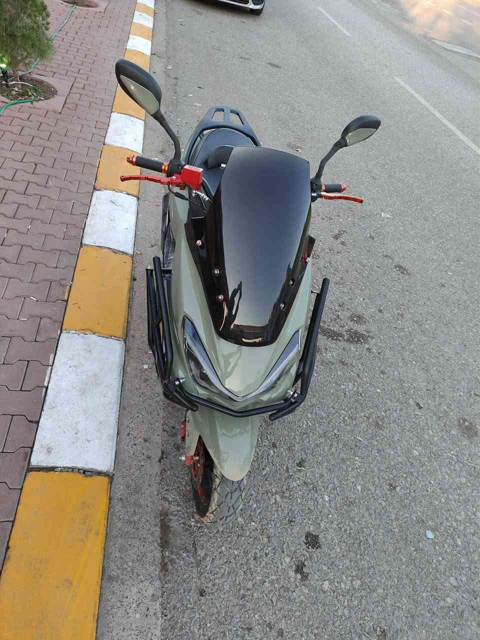 سلام عليكم  اليوم  عندي ماطور للبيع 2025ماشه2800كيلو متر حيل نظيف  #سعر775 #الف بي #مجال عنوان سليمانيه ***********4
***********
