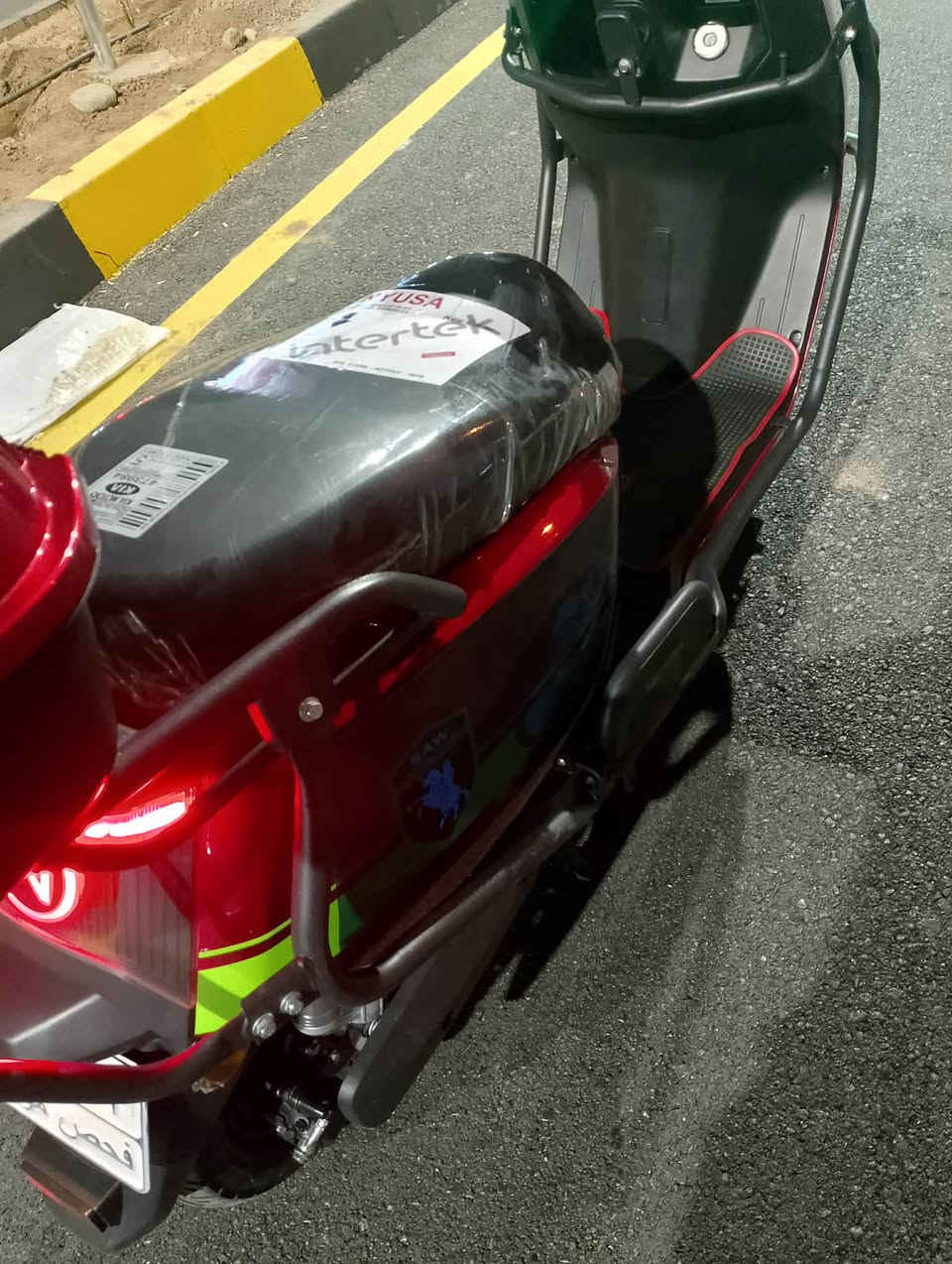 سلام عليكم
ماطور شحن saw 
للبيع فقط 
6 باتري دبل 
الملف 2000
سرعة 62 حقيقة 
السعر 700وبي مجال 
للاتصال ***********
مكاني الموصل الأيسر حي فلسطين
