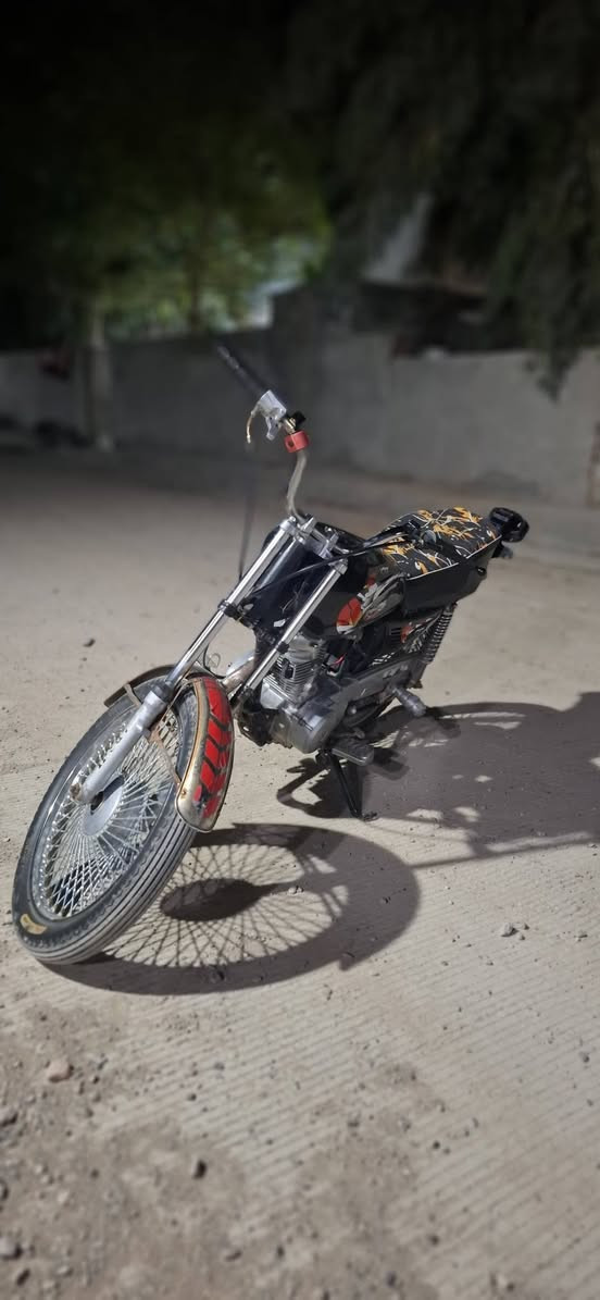 السلام عليكم دراجة للبيع ارشه موديل 18 مكان ديالى بعقوبه  مستعجل علئ البيع السعر 275وبيه مجال الرقم ***********
