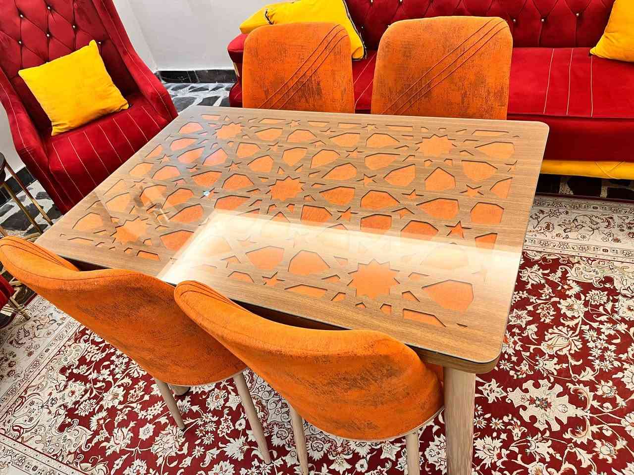 غراض لبيع  بغداد الغزالية 
تخم تركي أخو جديد 7 مقاعد  سعره   500 بيه مجال  
ميز طعام 4 كراسي سعره 125 بيه مجال  الاتصال أو مراسله وات ساب  ***********
