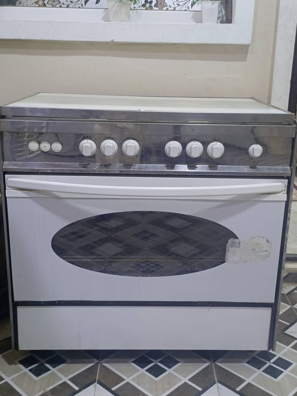 يوجد طباخ للبيع نظيف كلش وبسعر 250 وبي مجال


**إذا كنت صاحب هذا الإعلان وتريد حذفه لأي سبب، رجاءا أرسل رسالة إلى الدعم الفني**