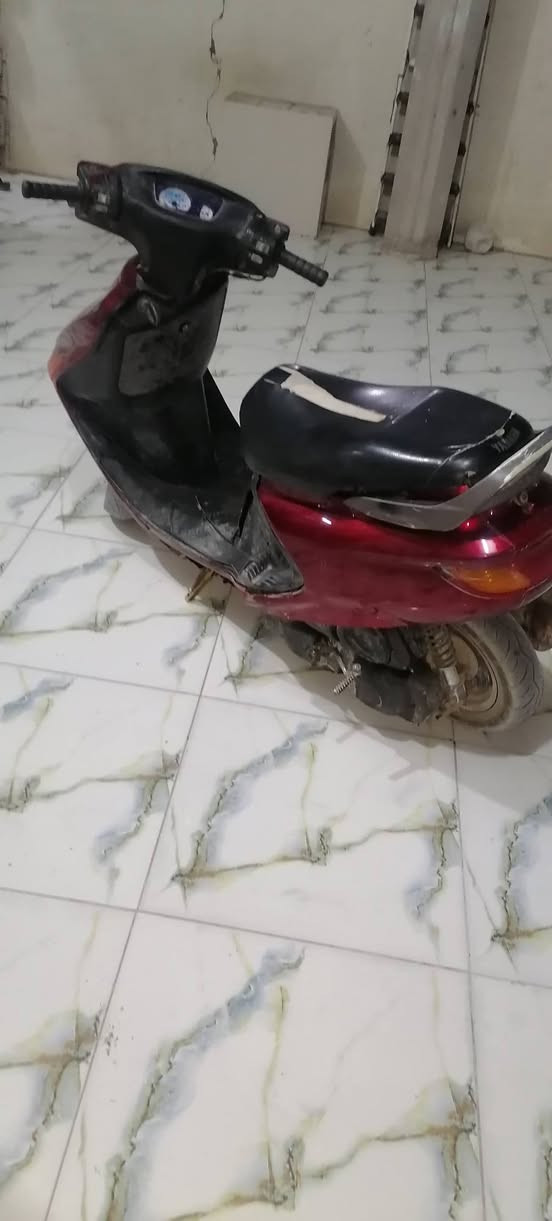 فراشة للبيع بيه خيط تبخير ويرادله باتري الدراجه شقاله كفراته حلوه 325وبيه مجال المكان الزبير استفسار على هاذ الرقم ***********
