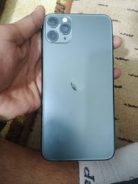 11برو ماكس البيع فيس ايدي شغال وتر سعر 300  بي مجال رقم الهاتف 0788154...