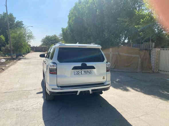 السلام عليكم
تويوتا فورنر 
موديل 2020
رقم اربيل 
فئة لمتد اعلا فئة وإعلا مواصفات
السيارة انضف بهواي من الصور مال جناي تحويل ثاني يوم 
حادثه بنيد وشباك فقط 
السعر 3دفاتر للاستفسار خاص او رقم ***********
