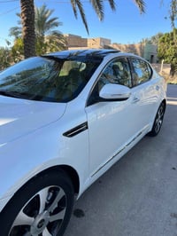 للبيع كيا اوبتما ٢٠١٢ خليجي مكينه ٢٠٠٠ دوش السياره كفاله عامه مكينه كي...