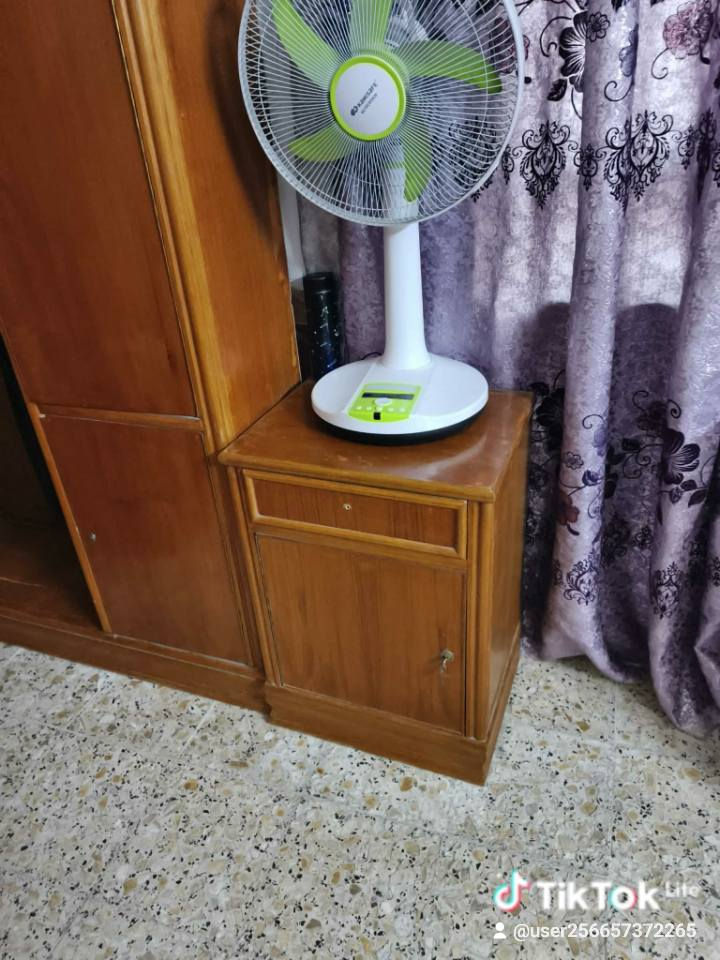 غرفه البيع مستخدمه مكاني نجف براكيه غرفه صاج درجه3 كلش نضيفه


**إذا كنت صاحب هذا الإعلان وتريد حذفه لأي سبب، رجاءا أرسل رسالة إلى الدعم الفني**