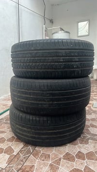 تايرات • ٢٢٥/٥٠/١٧ • نضاف