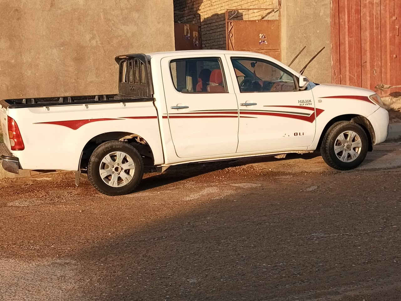 سلام عليكم  سياره البيع  موديل ٢٠٠٧ نضيفه  محرك خير من الله  لاتنقيص سياره نضيفه  رقم مثنئ شراي ينتصل وبي خير ويدلل رقم الهاتف ***********
